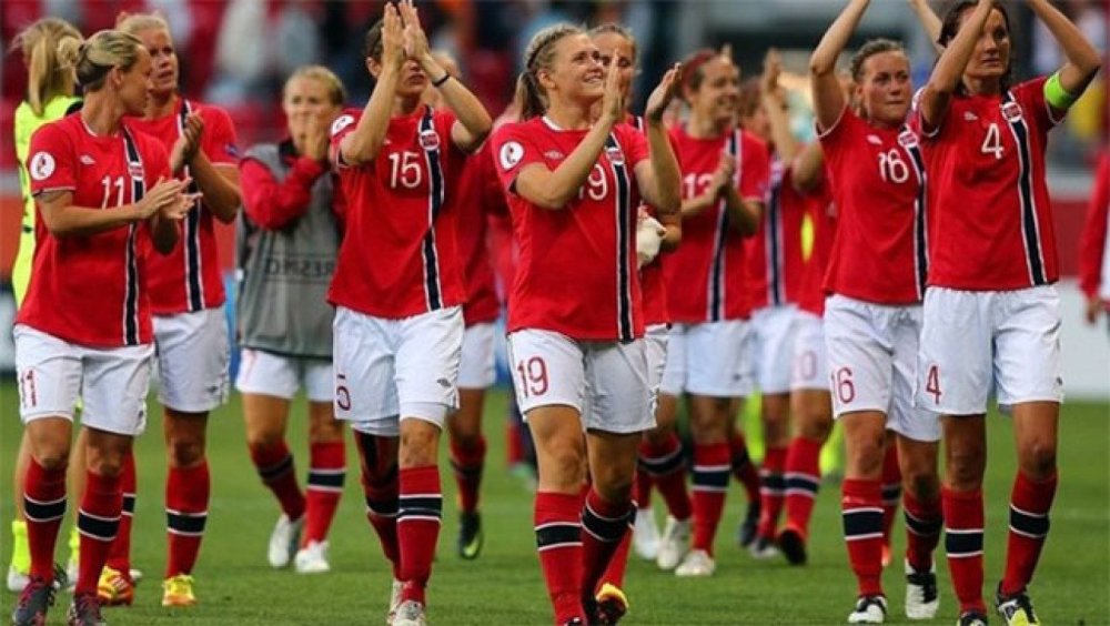 Football teams of the USA