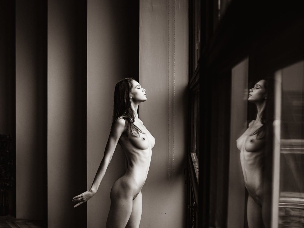 Actress Irina Antonenko Naked