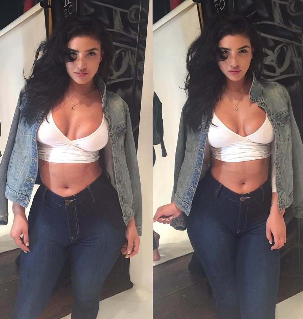Alissa Sorto in jeans