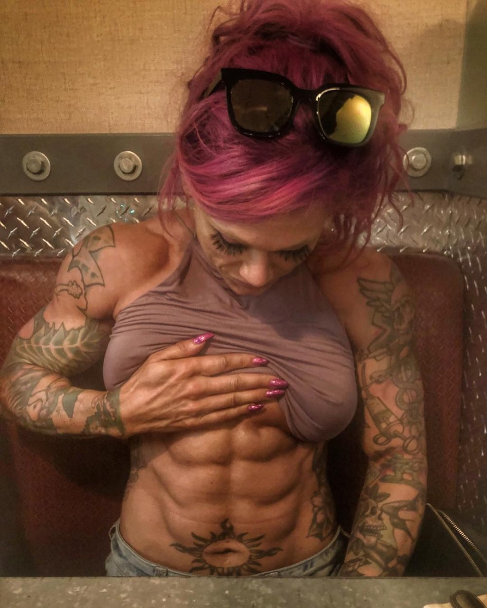 Asia Lady Gum