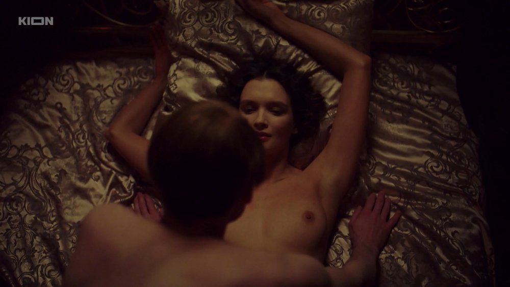 Incest Paulina Andreeva playboy naked legs on stilettos pictures!