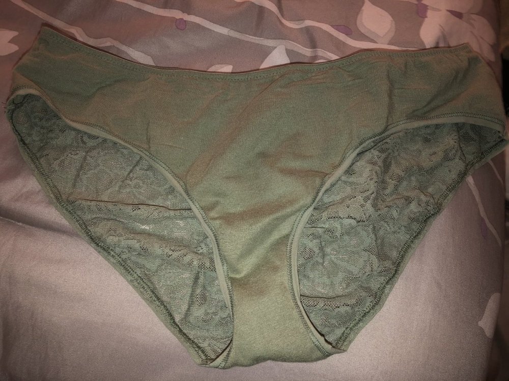 Mature Hairy Pantie amateur