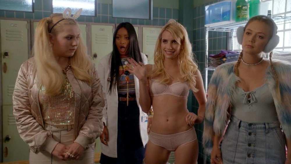 Emma Roberts Pregnant Cosmo