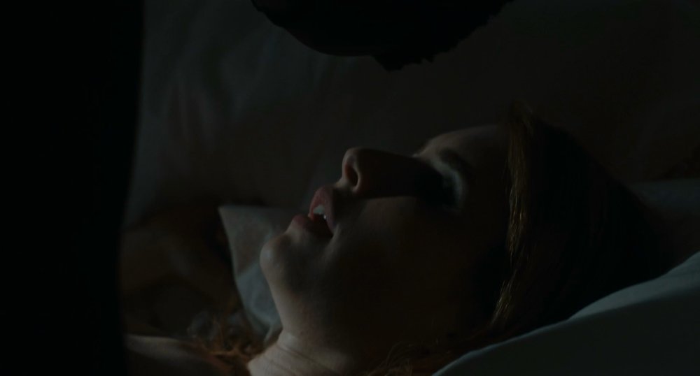 Emma Roberts hot scenes movie
