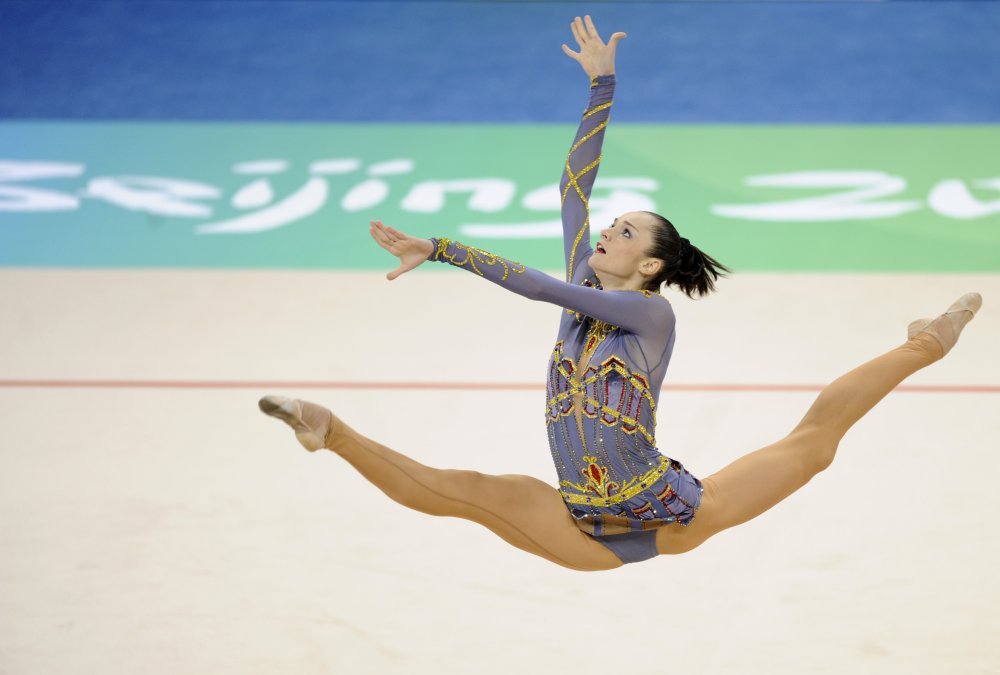 Alexandra Bessonova Sishka14 Bandage
