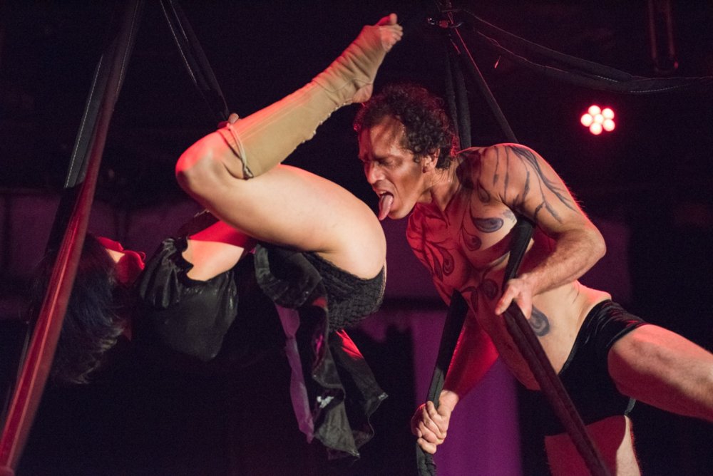 Willy Kozhukharov Contortion