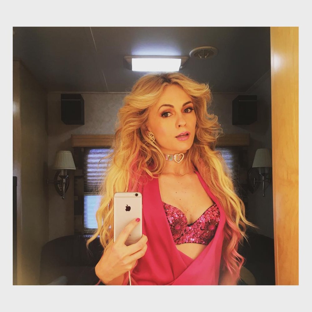 Lindsey Kevitch breasts
