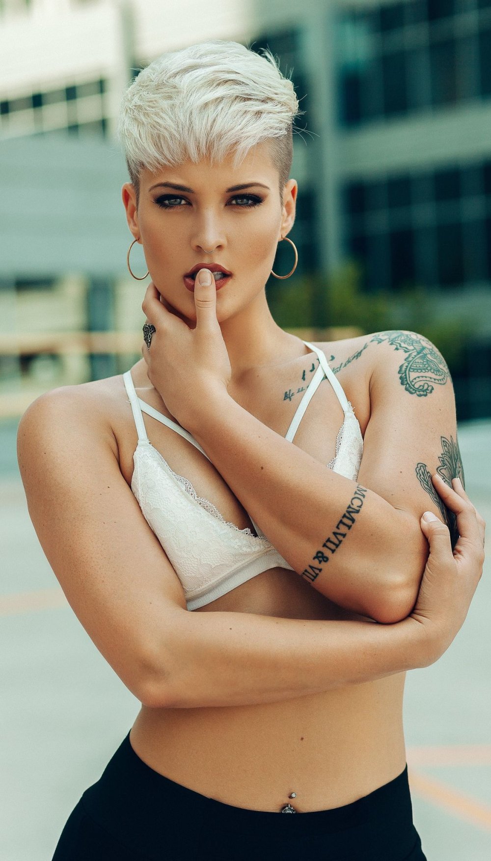 Short hair big tits