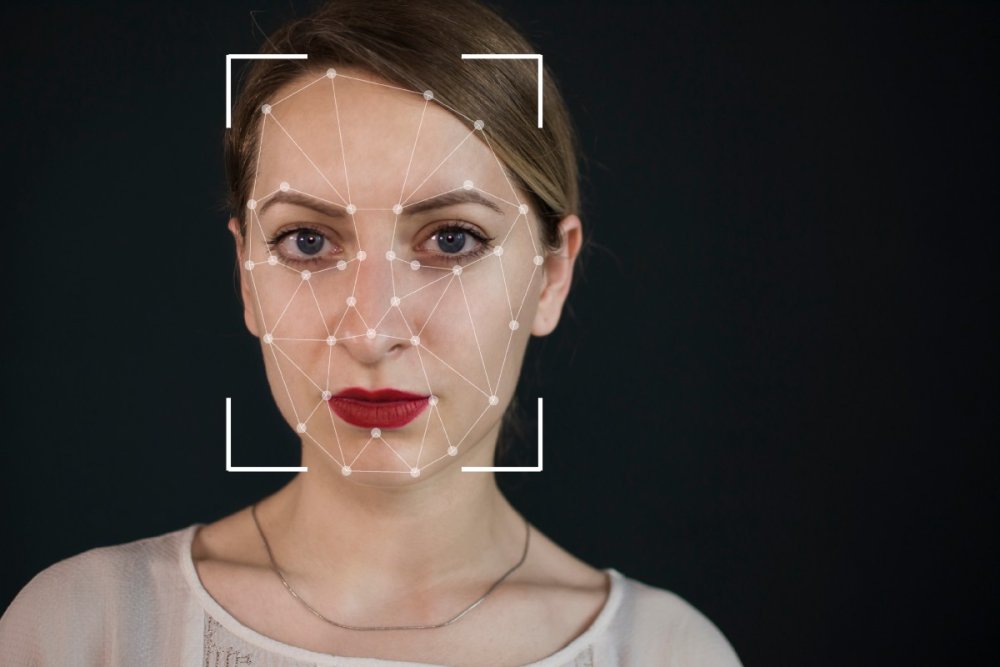 Neural network for undressing in photographs
