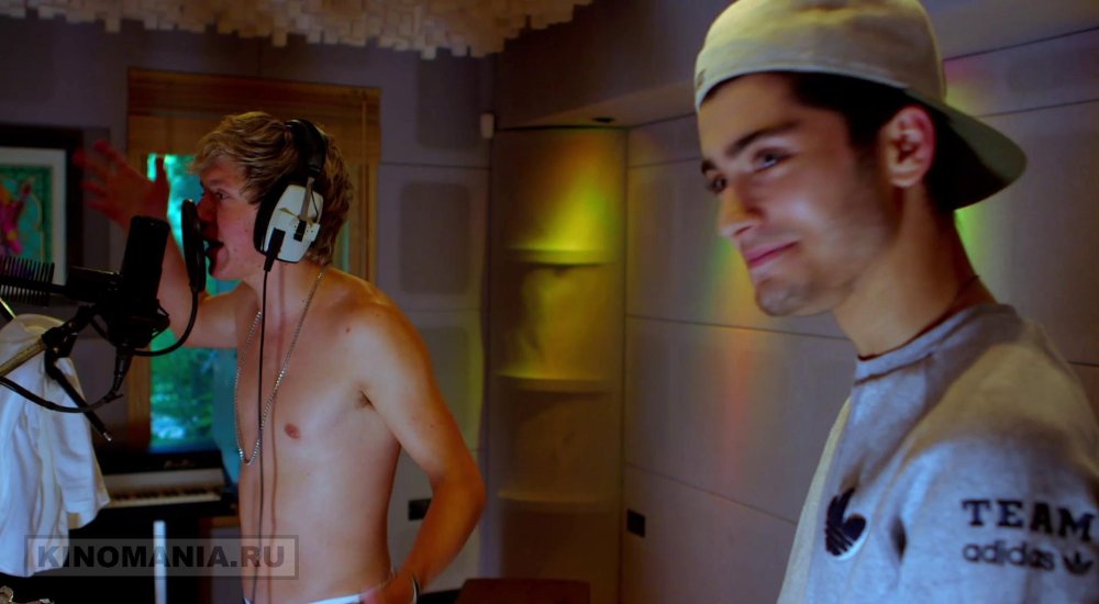 Louis Tomlinson Naked Thors