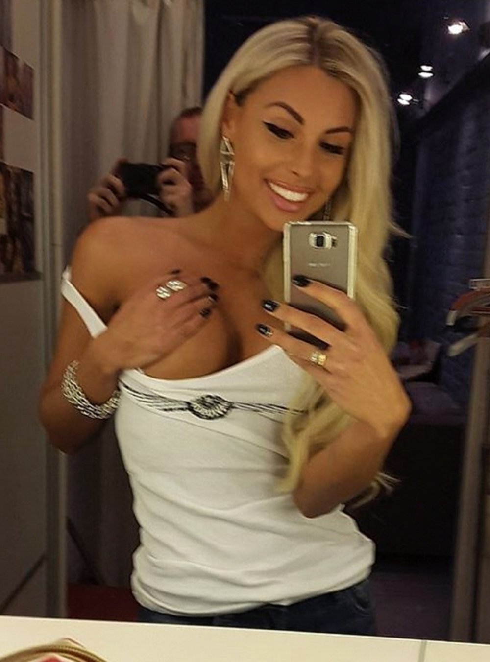 Foxinina Aiskaya