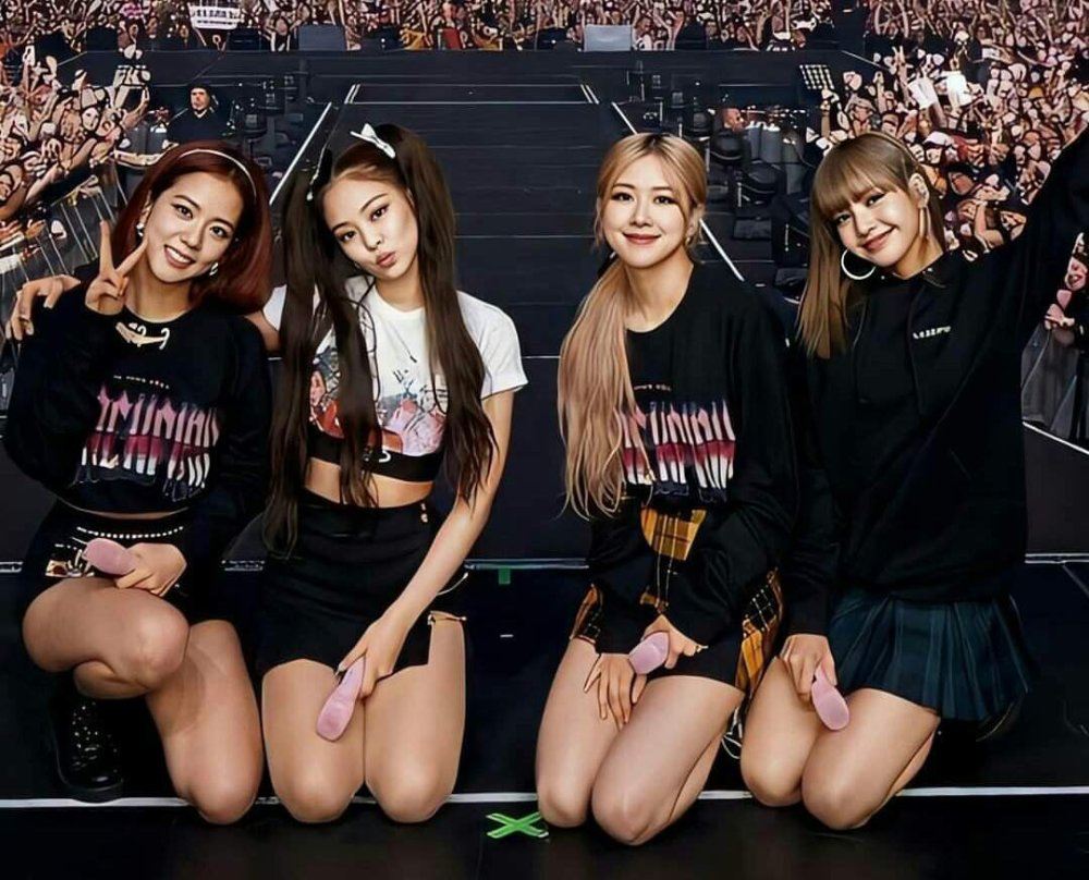 Black Pink and BTS Art