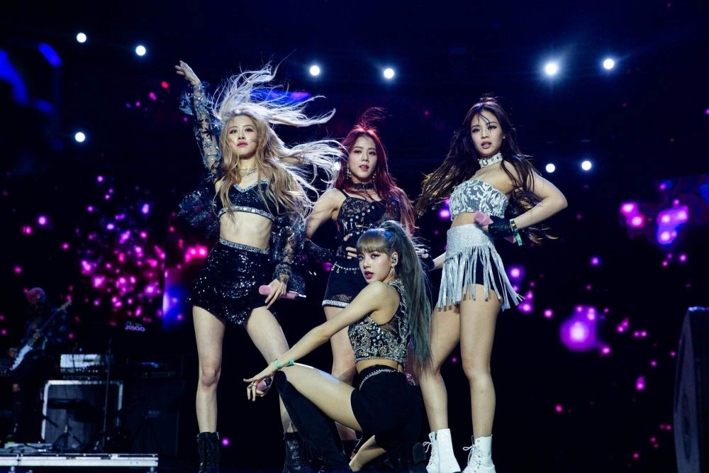Black Pink Playing with Fire