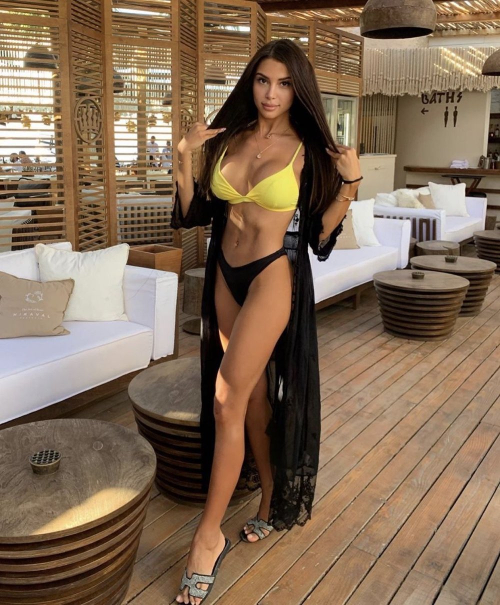 Hot chocolate group Ekaterina Raskov