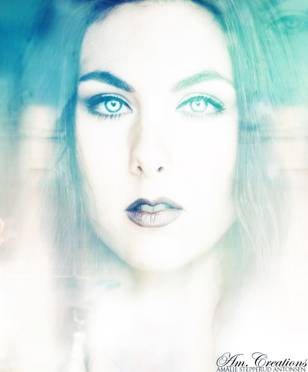 Eliz Reid Amaranthe mouth