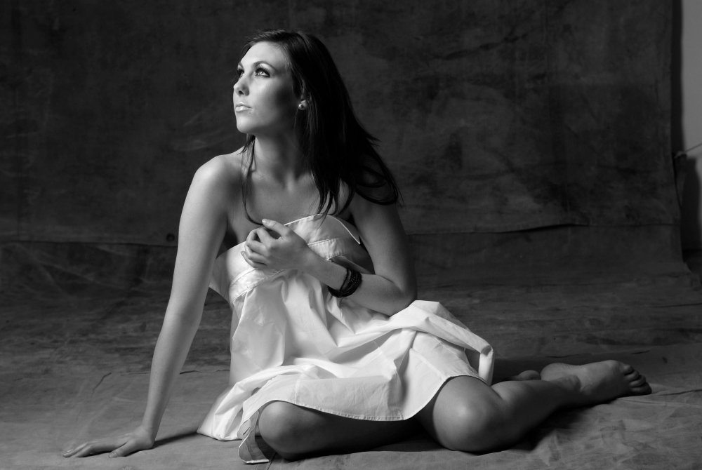 Caterina Nix Live