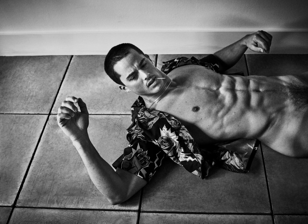 Beautiful half -naked men