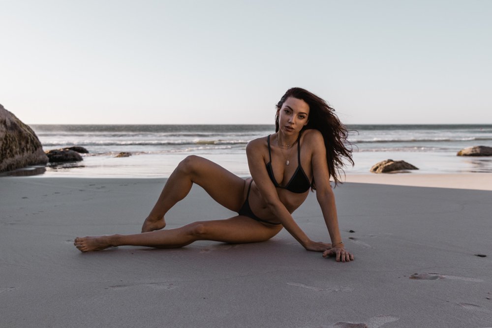 Stefani Davis Fitonyashka
