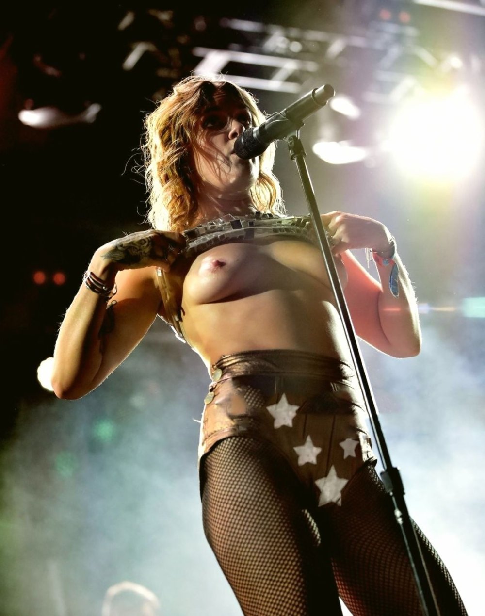 TOVE LO shows