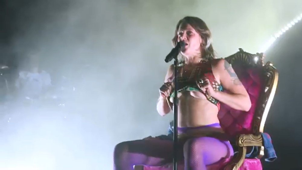 Tove LO SCALL