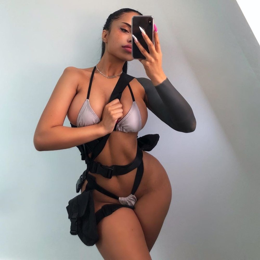 Gina Savaj Gina Savage