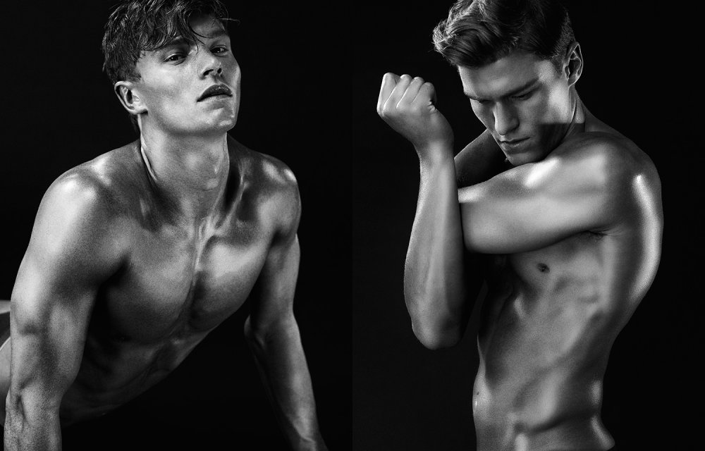 Actor Ensel Elgort Naked