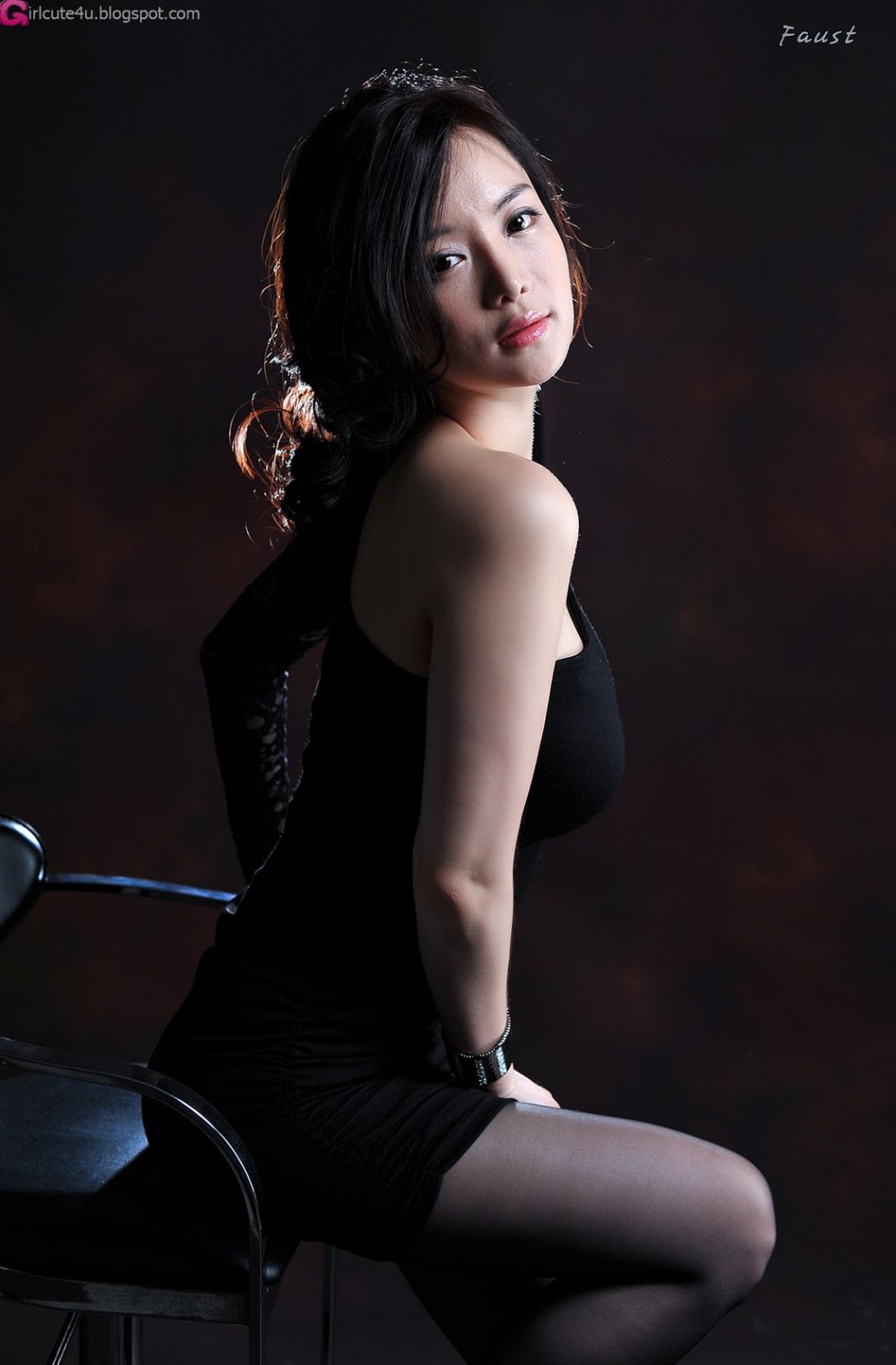 Cheryl chin is hot