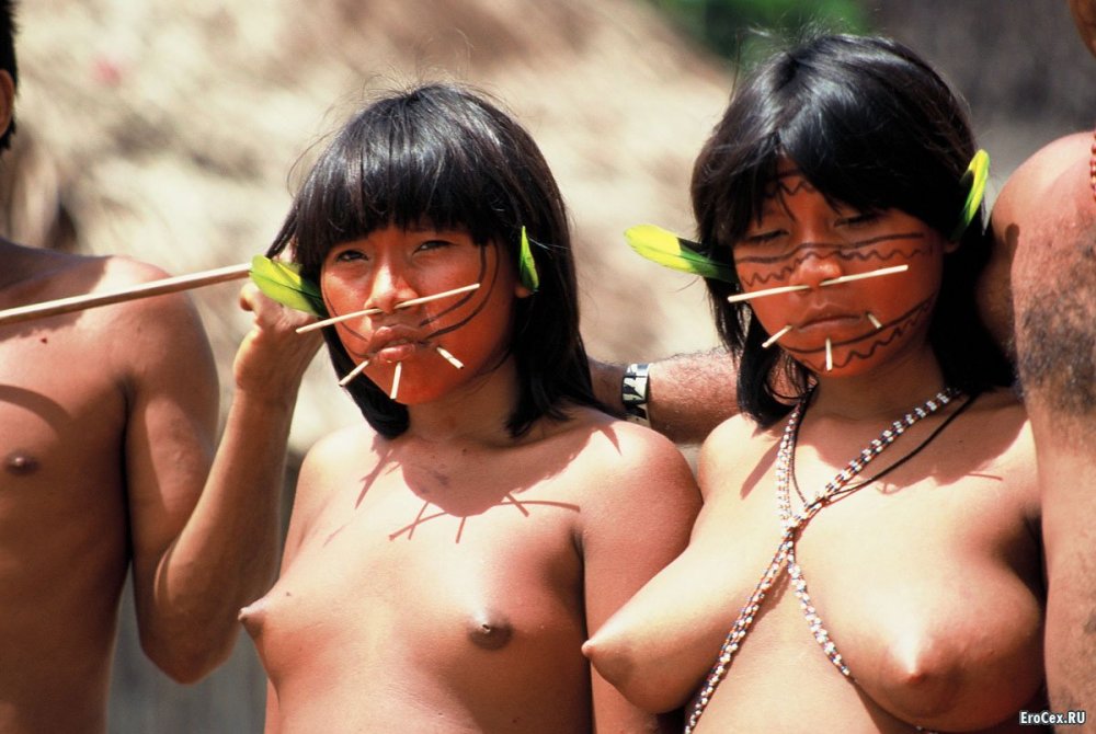 Wild tribes without clothes