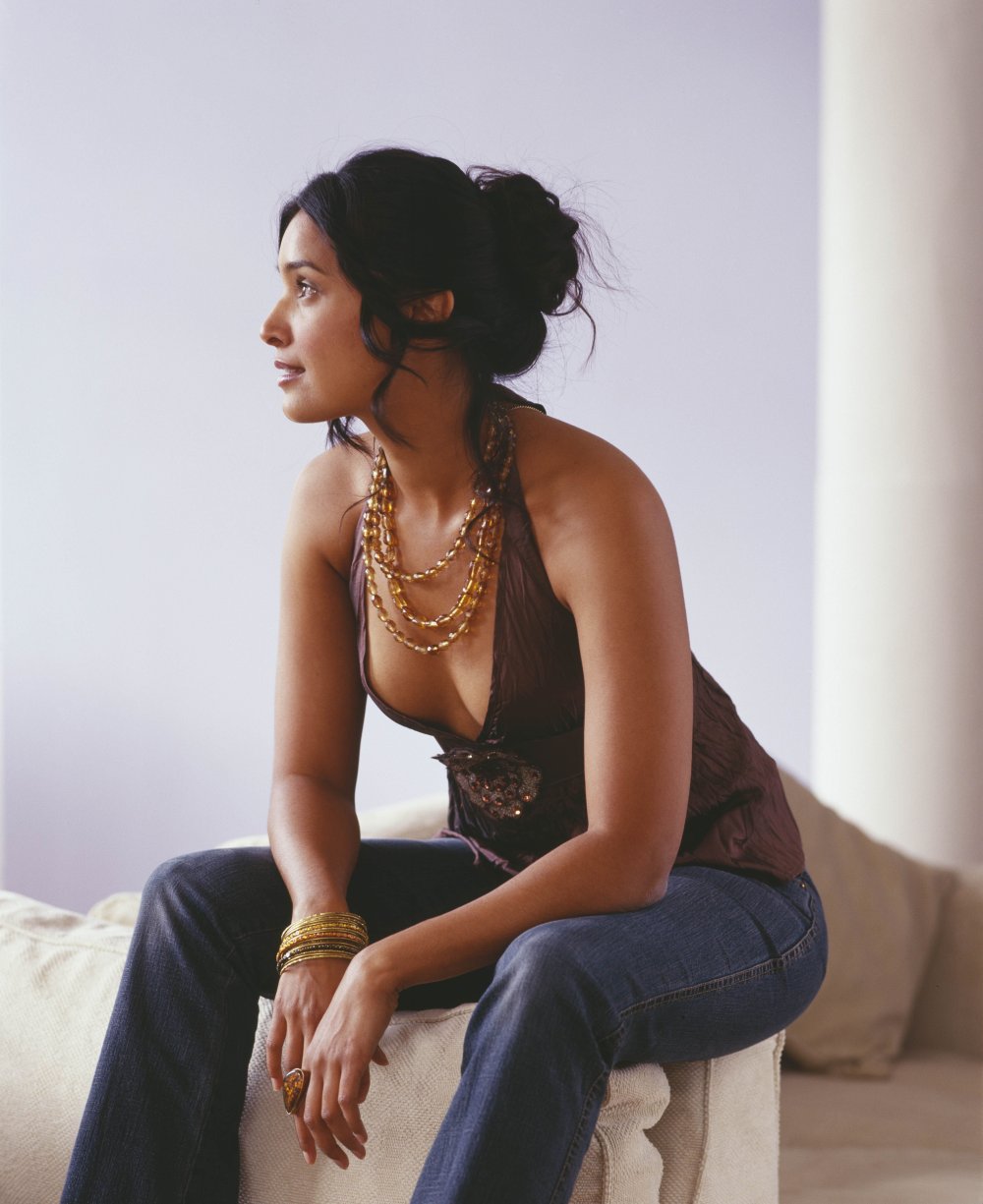 Shelley Conn (Shelley Conn Conn Shelley Conn