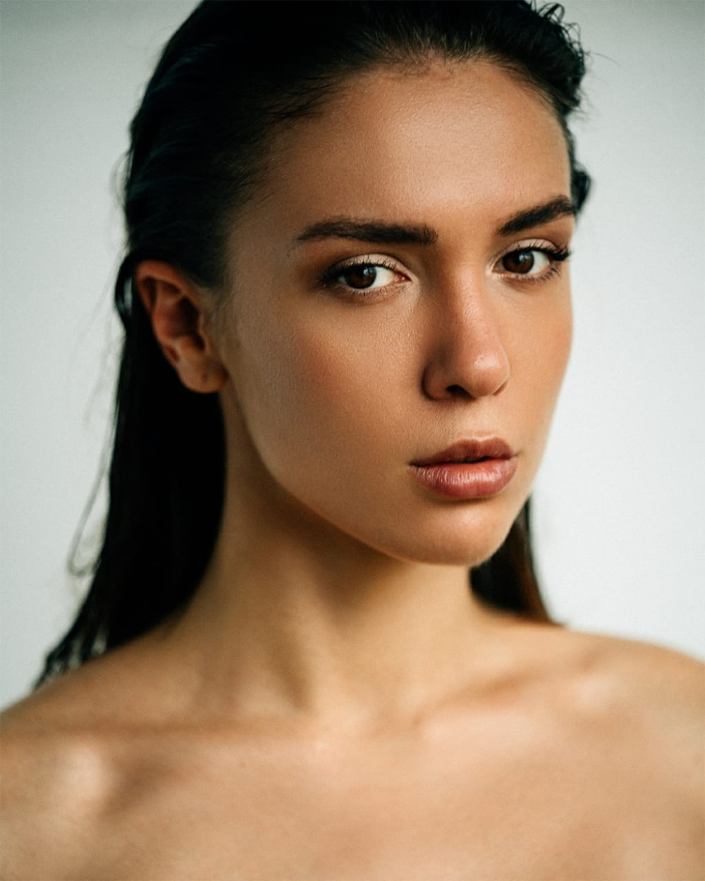 Polina Azarova fashion model