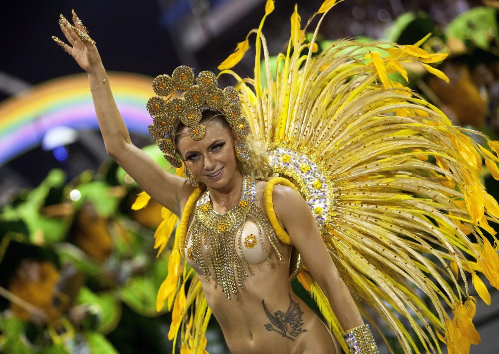 Carnival in Rio de Janeiro naked