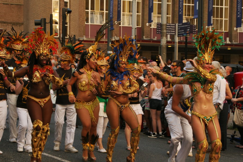 Andrea Martins Brazili Carnival