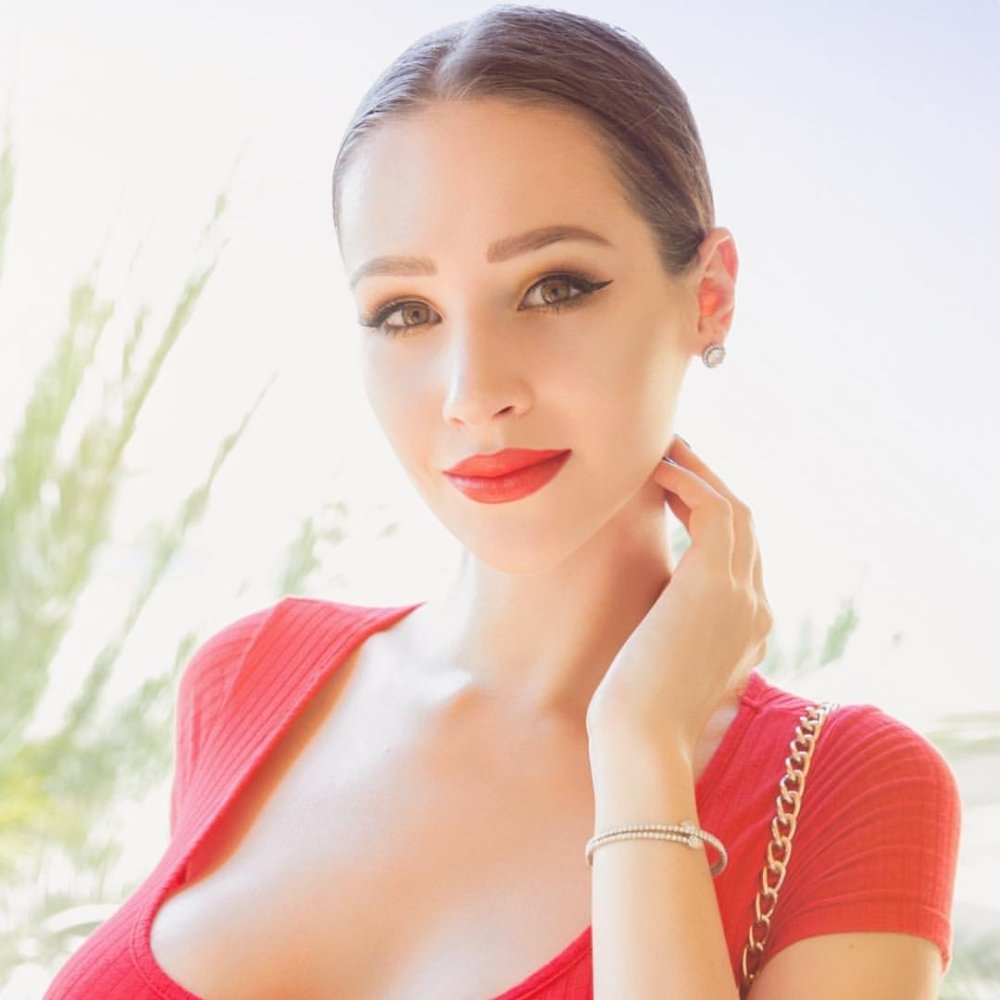 Alina Lewis breast
