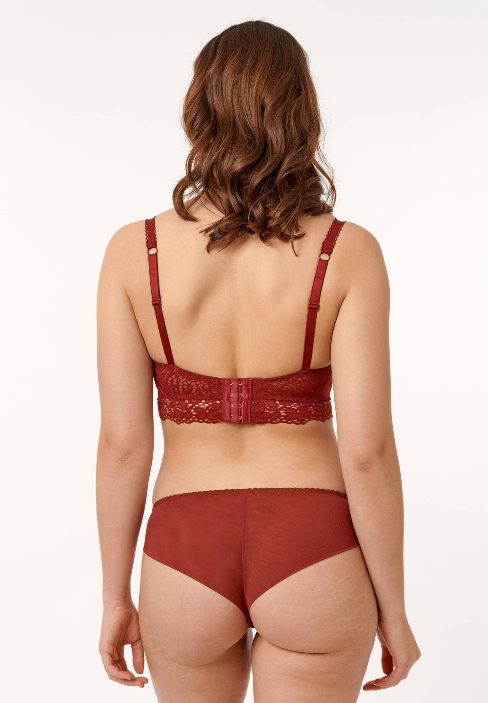 Saskia Howard Clarke Bikini