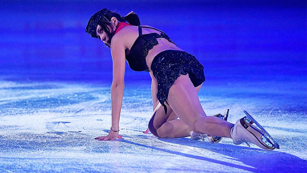 Evgenia Medvedev skater coward