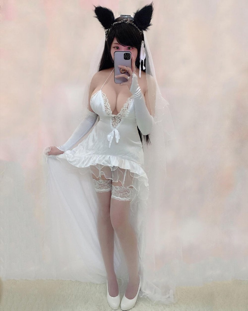Cosplay Nickycoser Mona