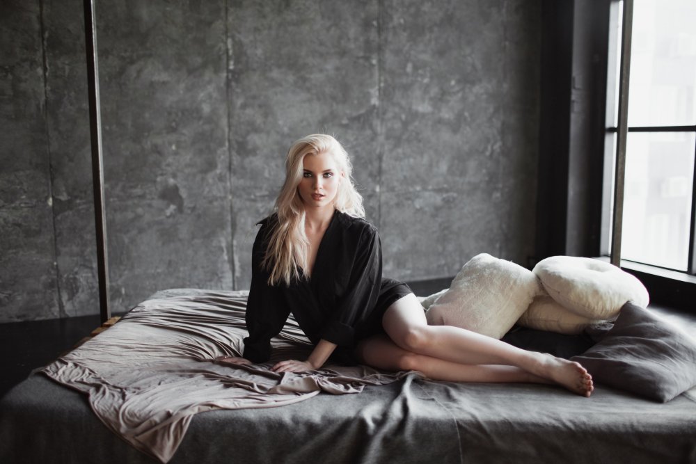 Maria Mironova Erotic scenes