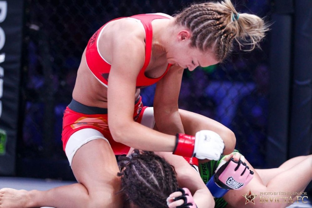 Laura Sanko fighter