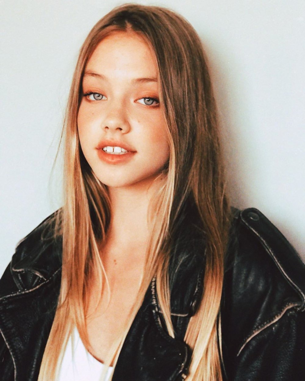 Laura Mueller model