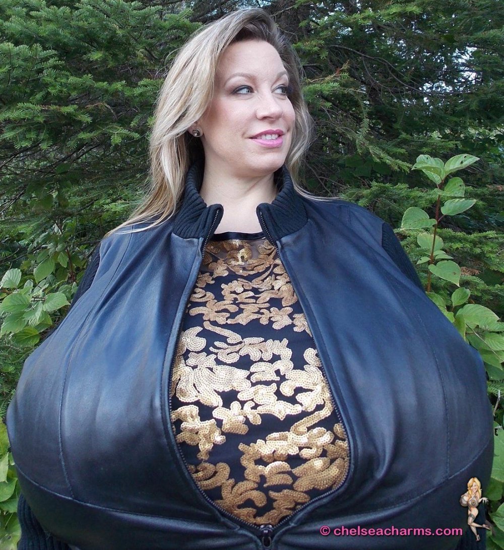 Chelsea Charms and Maxi Maunds