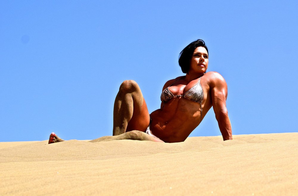 Rene Campbell hot photos