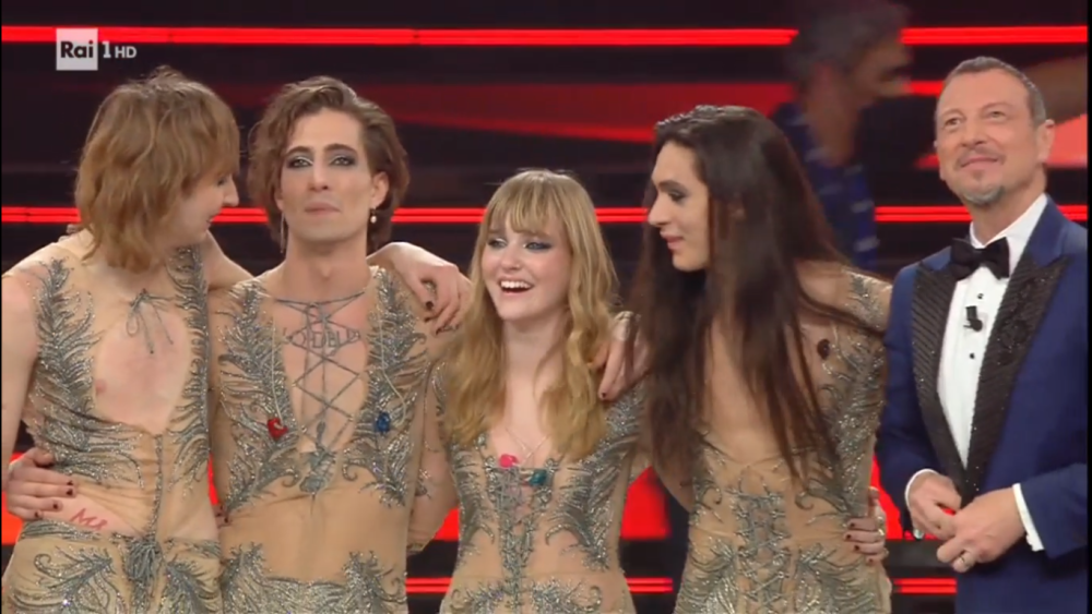 Victoria de Angelis and Damiano Maneskin