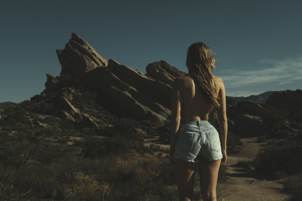 Topless Photoshoot by Reto Sterchi