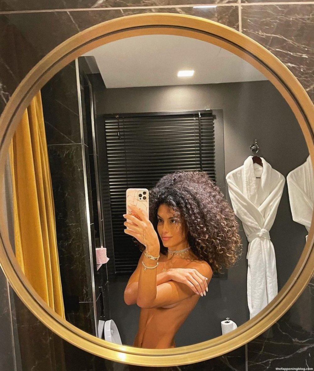 Jessica Aidi model