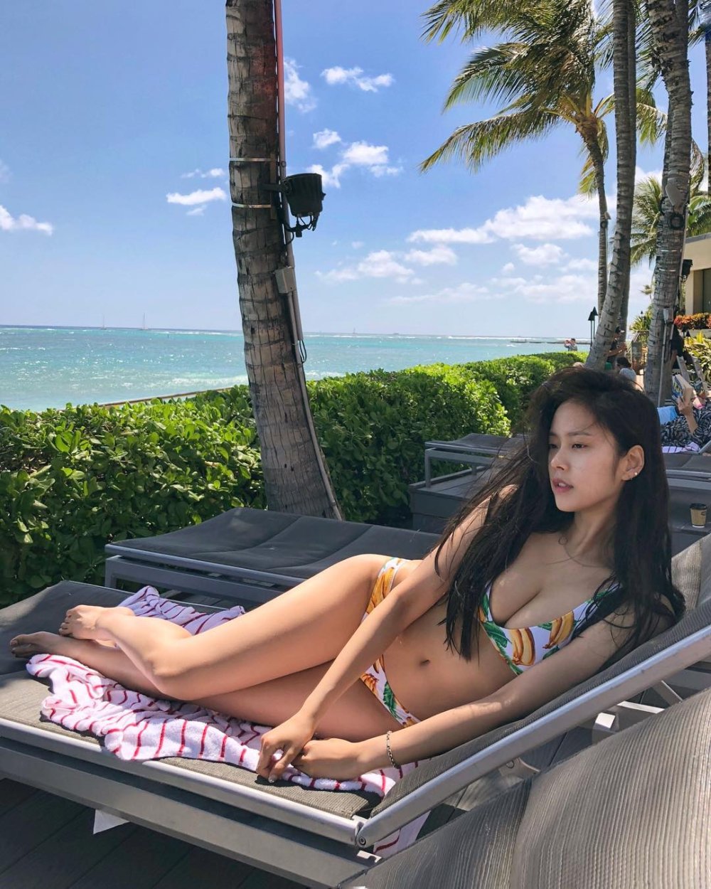 Jennie Calvin Klein 2022