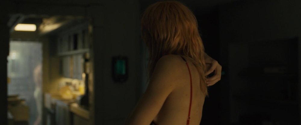 Mackenzie Davis Terminator Nude