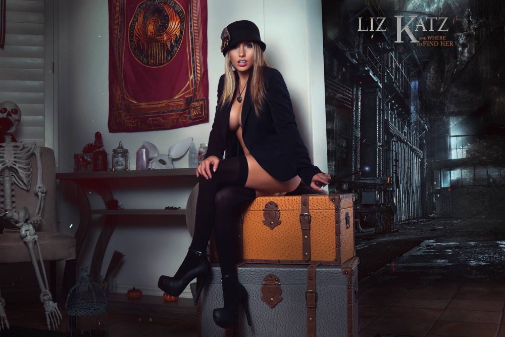 Liz katz cosplay man spider