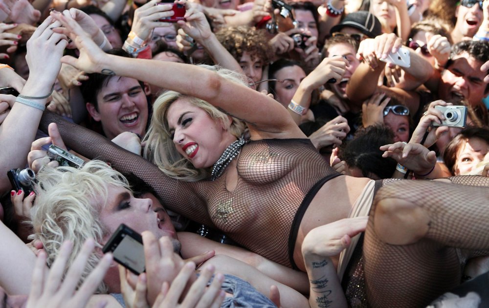 Girls Topless at concerts