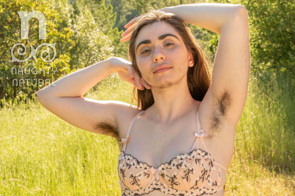 Natural hairy ladies