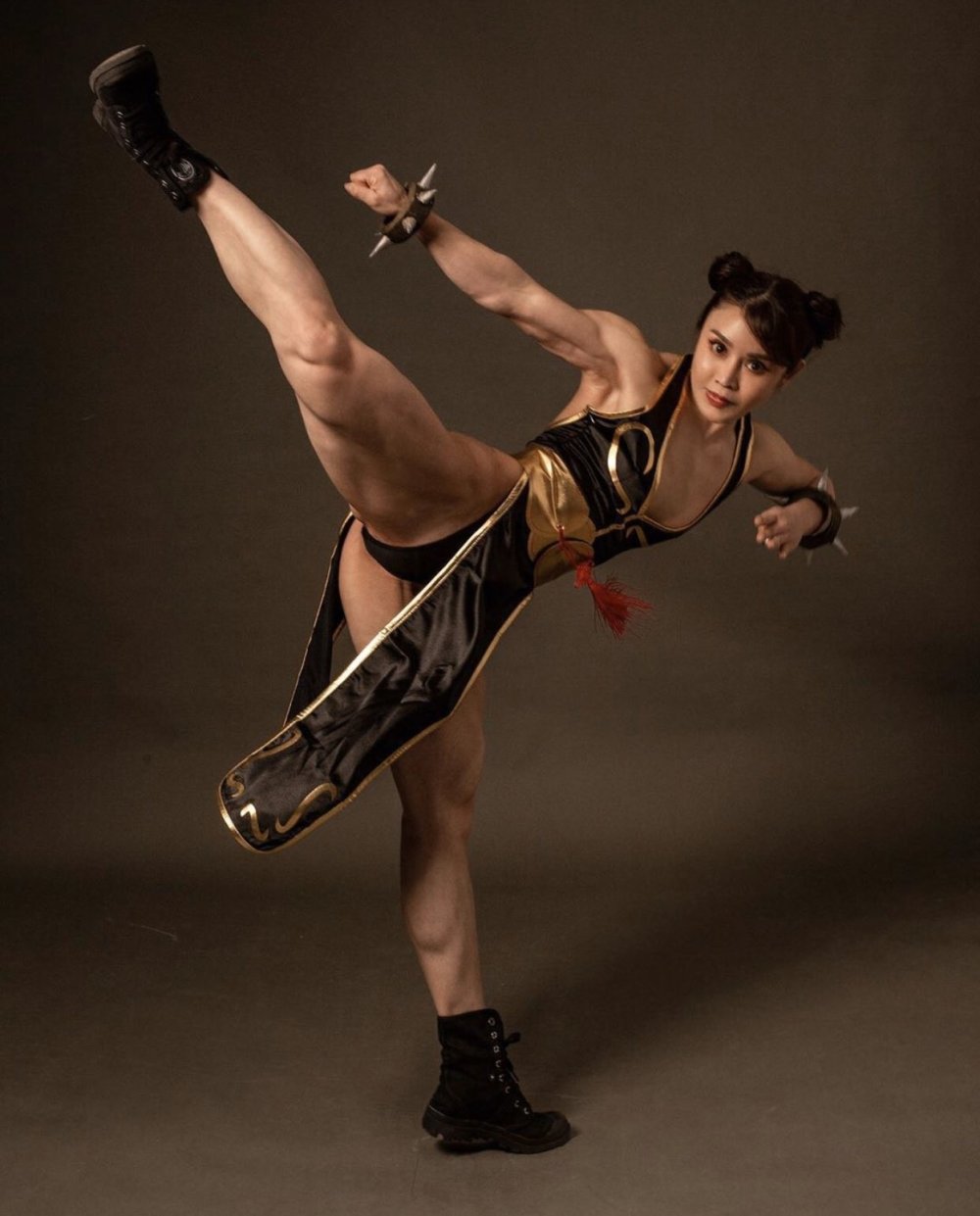 Bodybuilder Yuan Harong